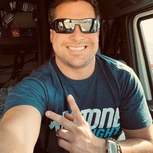 Meet your Posher, Daniel